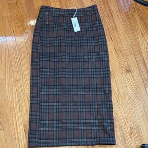 Brand New Plaid Maxi Skirt! Size M